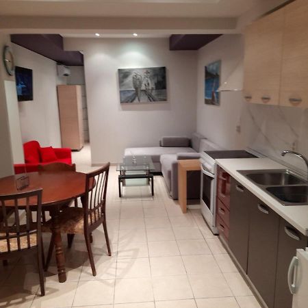 Day In Athens Aparthotel Bagian luar foto