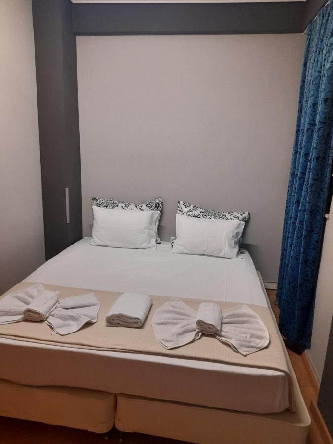 Day In Athens Aparthotel Bagian luar foto